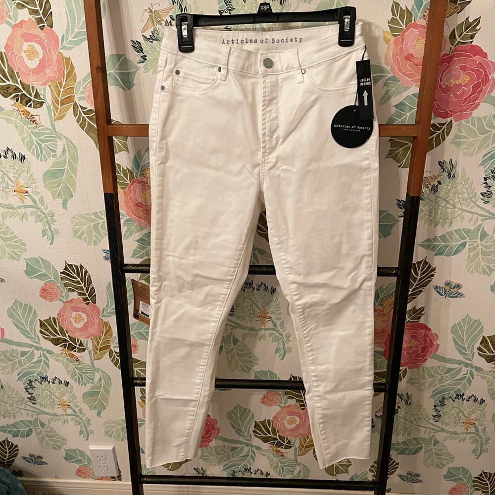 Articles of Society White Jeans NWT Size 25